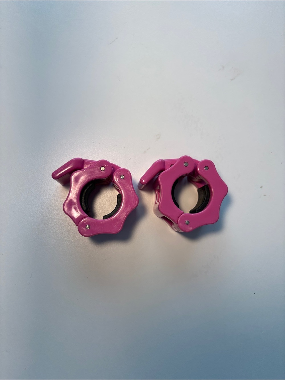Source Unknown Pink Flower-Shaped Barbell Collar Clamps (Pair)